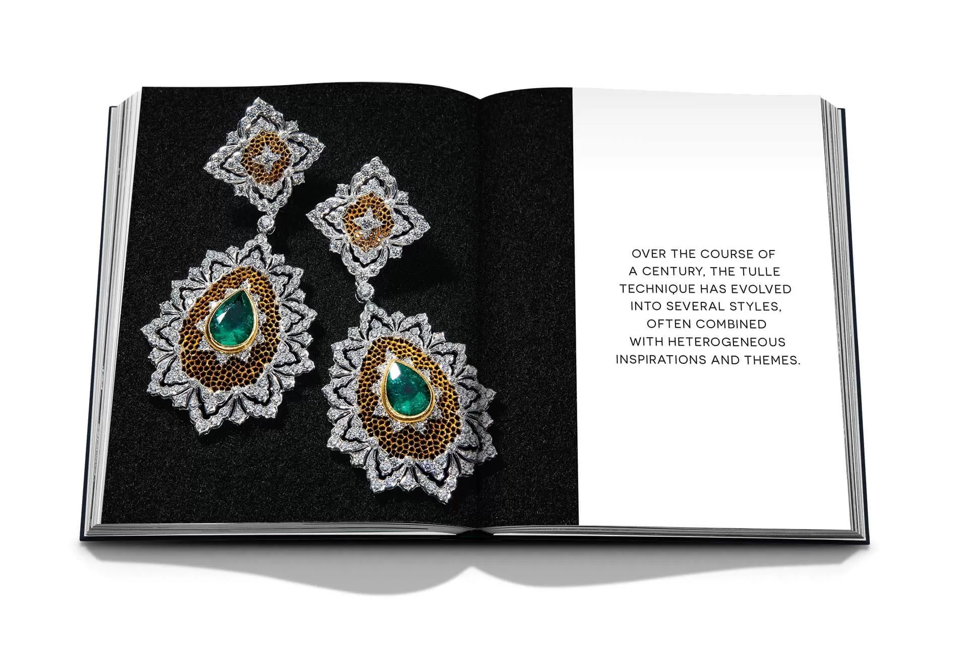 ASSOULINE Buccellati: A Century of Timeless Beauty by Alba Cappellieri