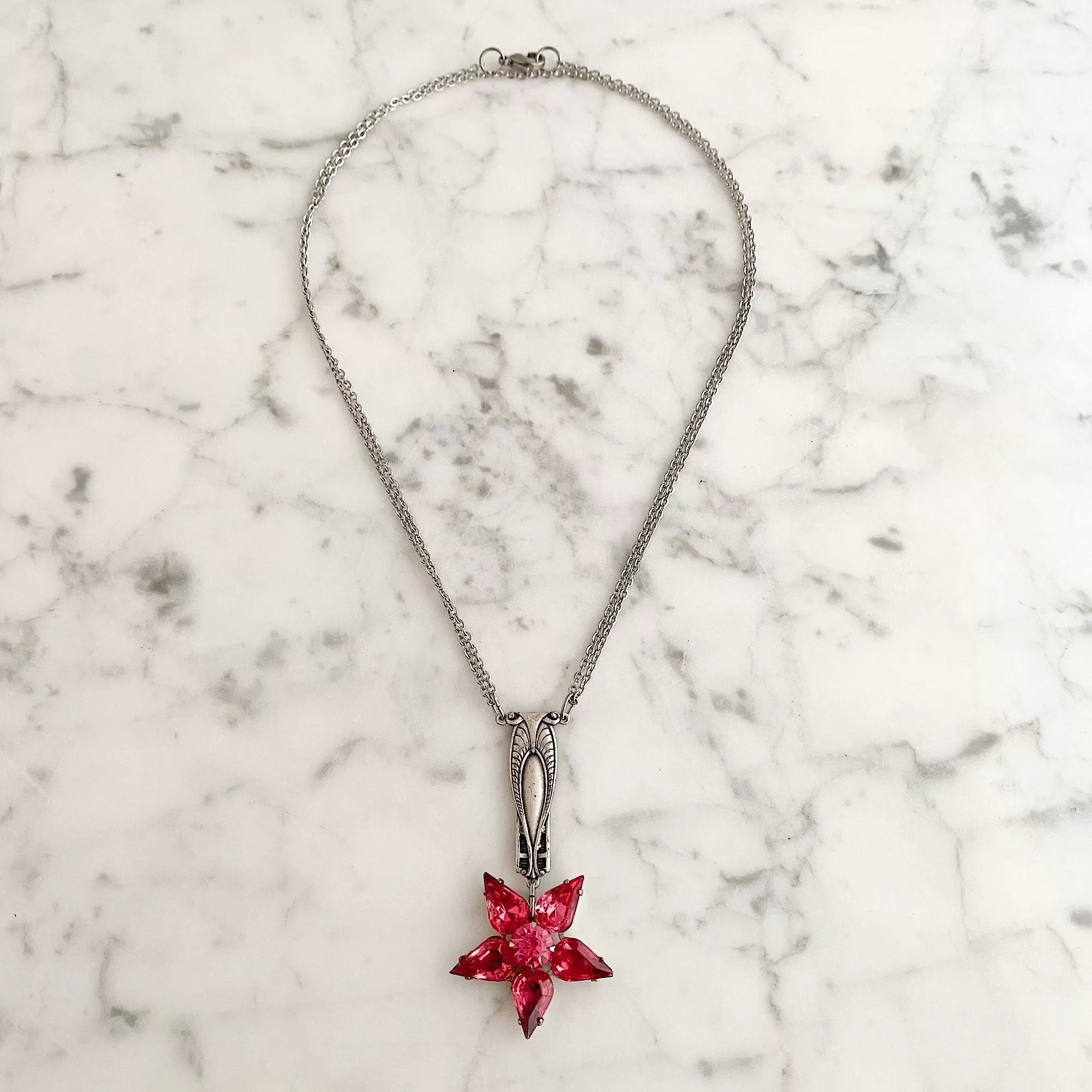 ATLAS Art Deco pink star pendant necklace