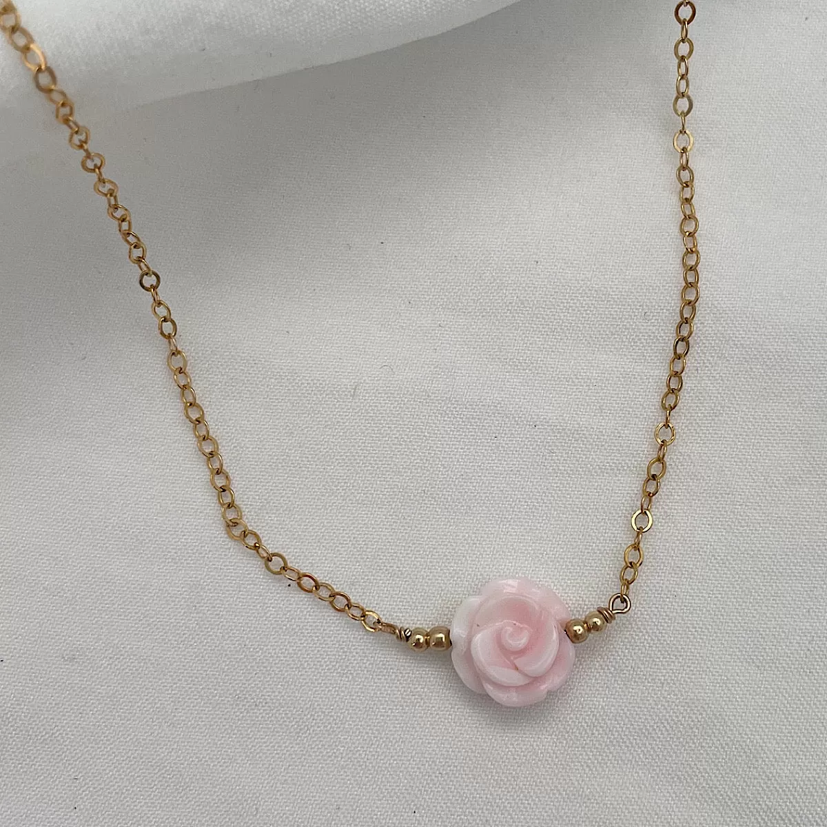 Dainty Rose Choker