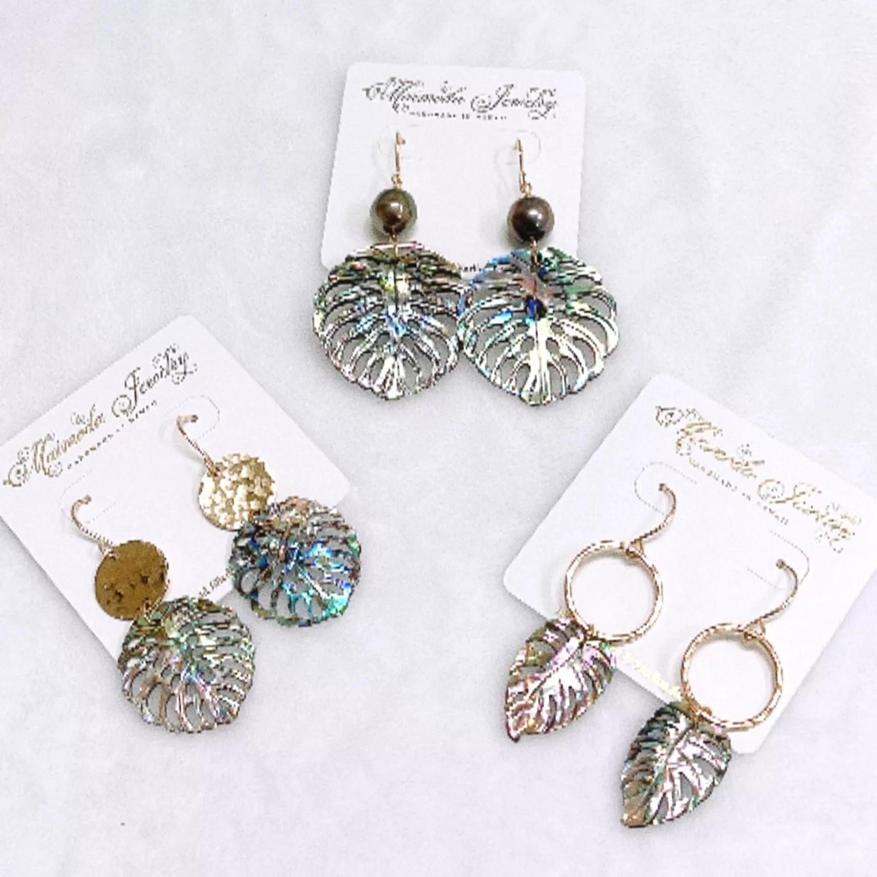 Earrings Maui - abalone shell monstera (E631)