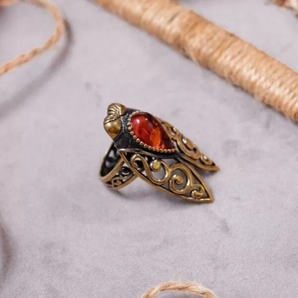 Fashion Vintage Cicada Citrine Ring