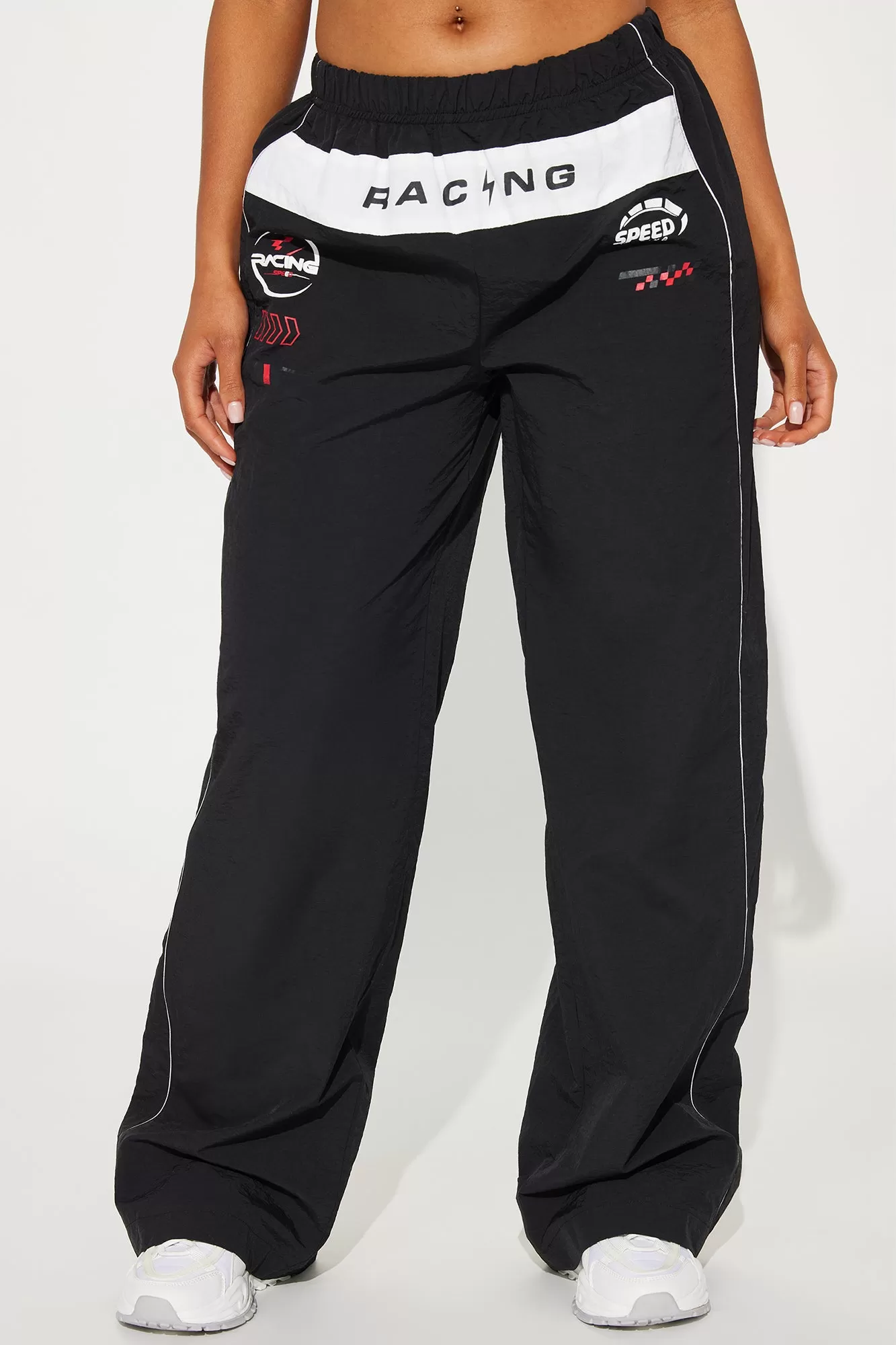 Gaining Momentum Windbreaker Pant - Black