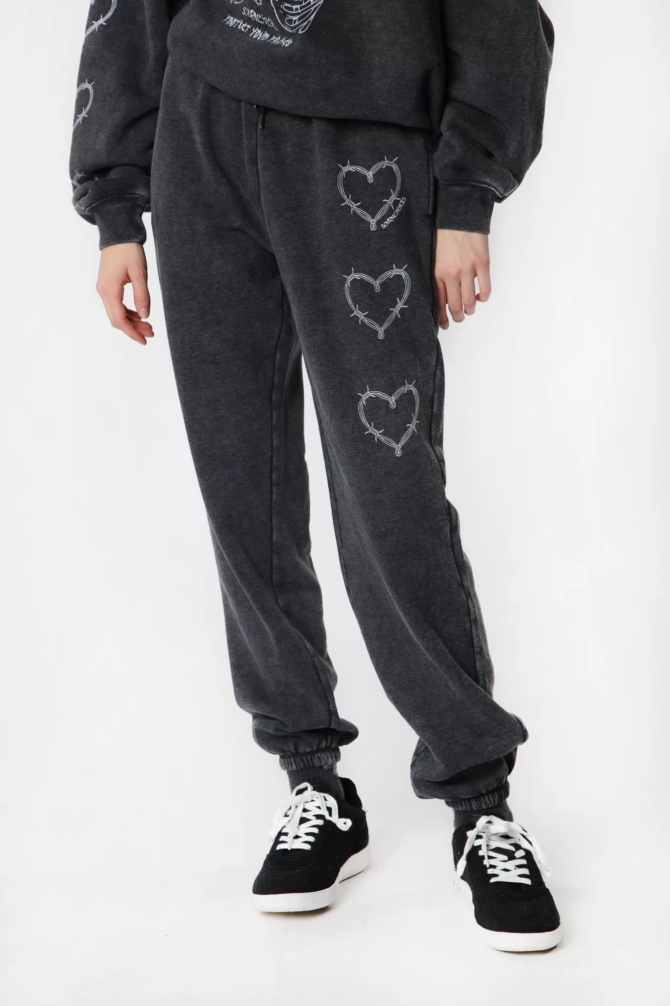 Jogger en Molleton Noir Sovrn Voices Femme