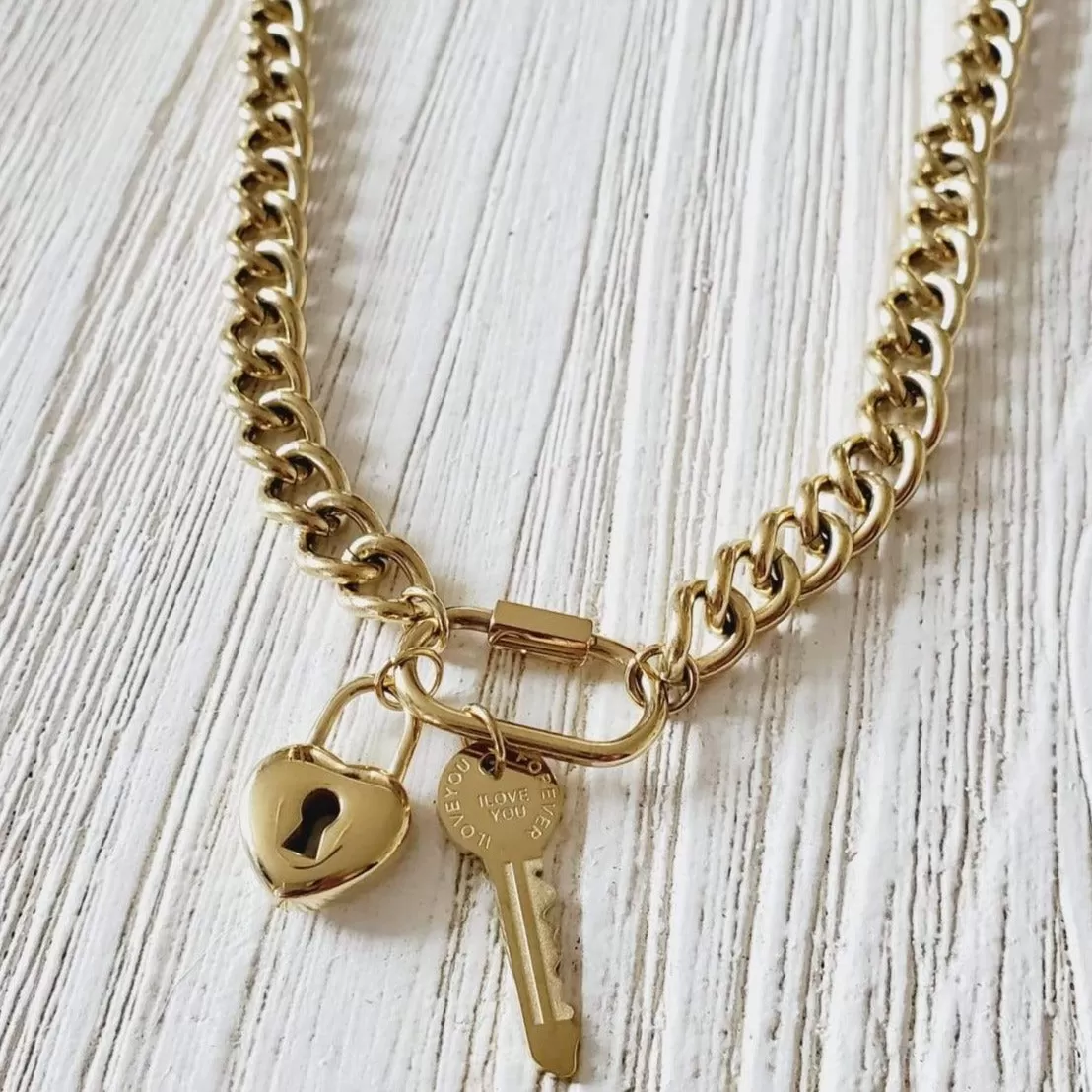 Key of my heart Necklace