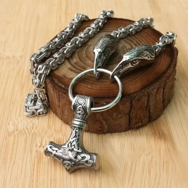 Mjölnir Spirit Animal Necklace