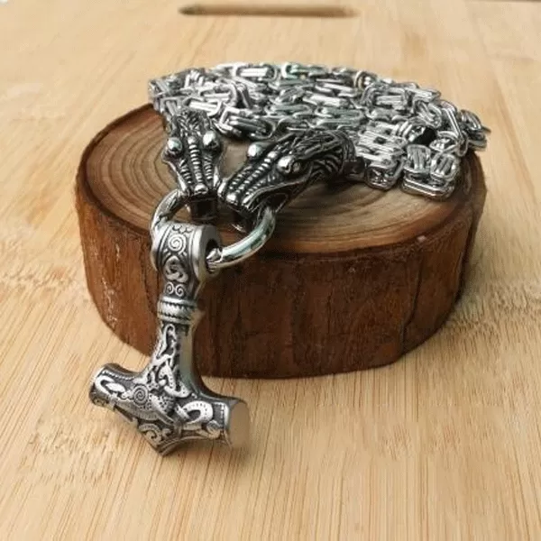 Mjölnir Spirit Animal Necklace