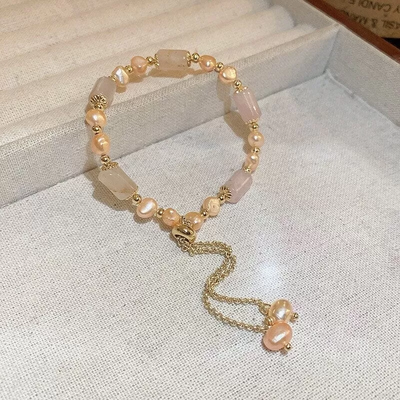 Pretty Freshwater Pearl and Jade Stone Bracelet