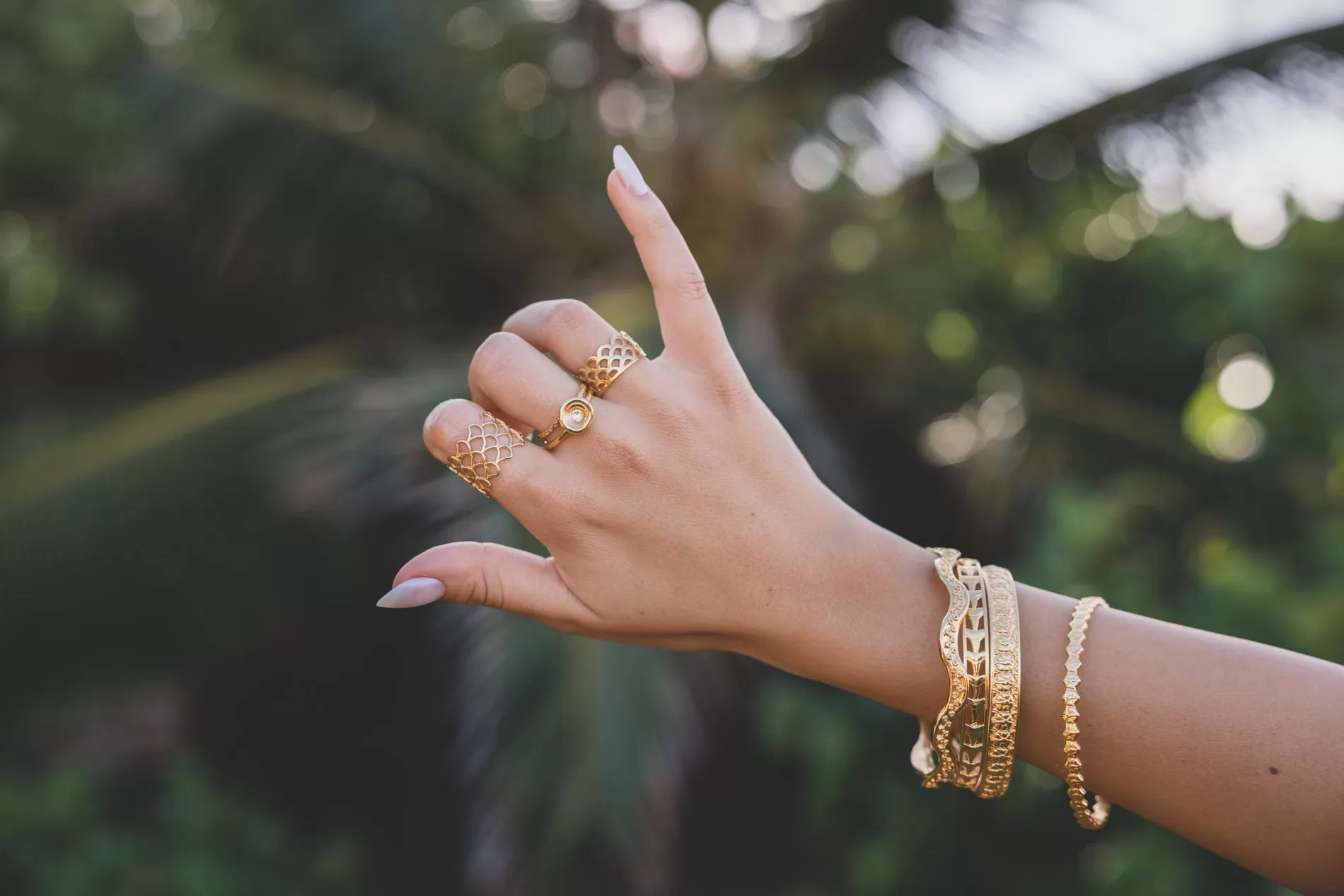 Puka Shimmer Ring