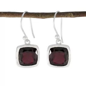 Riyo Decorative 925 Sterling Silver Earring For Demoiselle Garnet Earring Bezel Setting Red Earring Dangle Earring