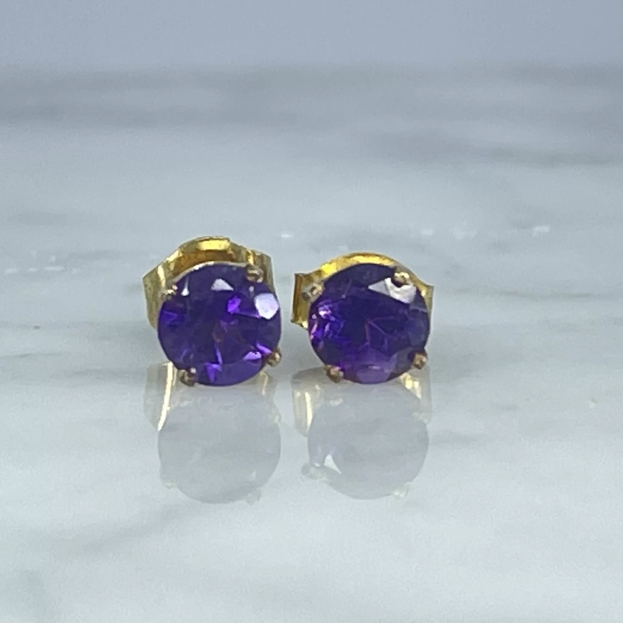 Vintage Amethyst Petite Round Earrings set in 14K Gold. February Birthstone. 6th Anniversary.