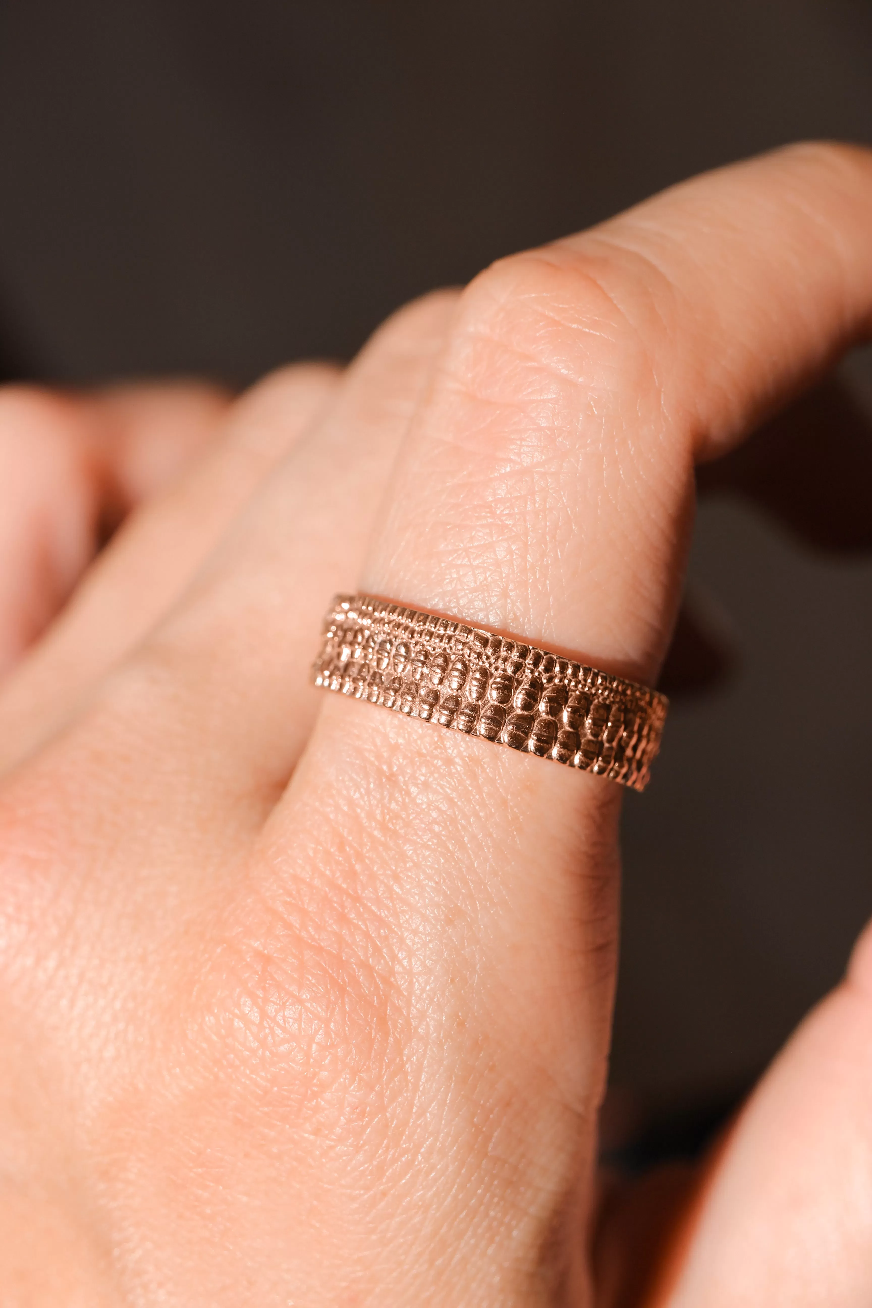 Wedding bands set for couple, crocodile's skin textured rings